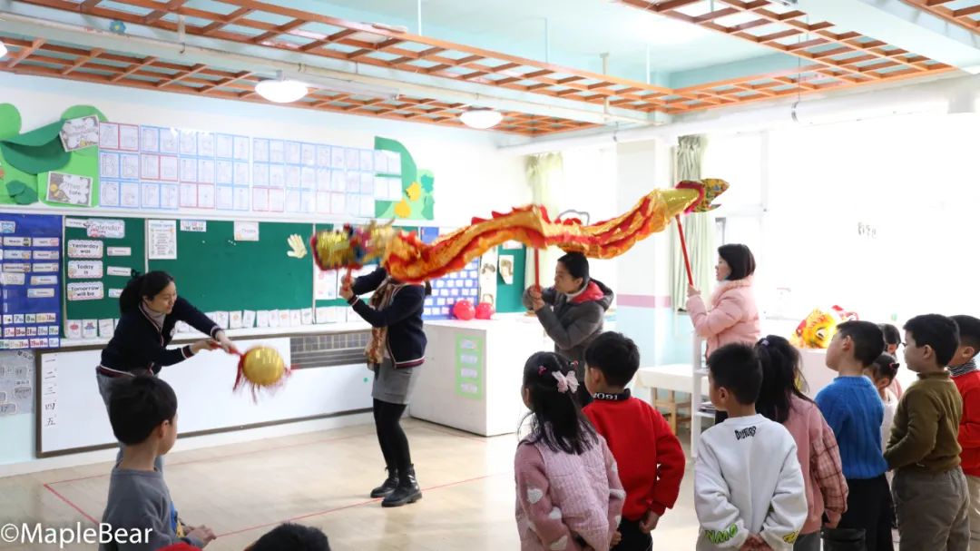 三个故事告诉你，孩子和老师究竟喜欢什么样的班级？| 小熊学院