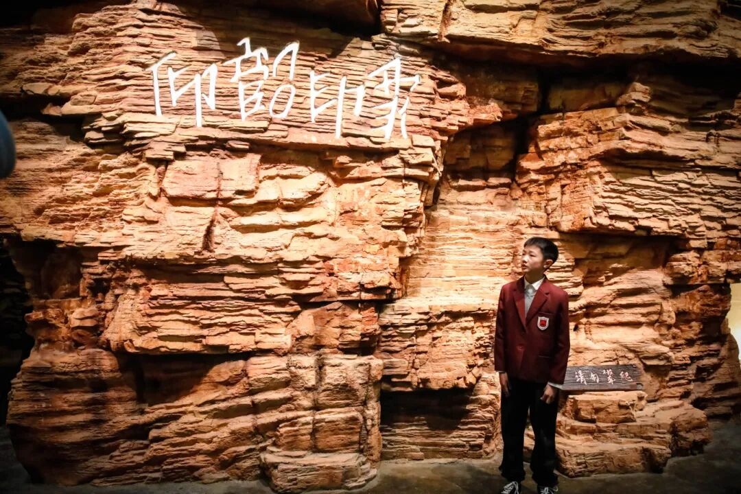 小小讲解员让文物开口说话