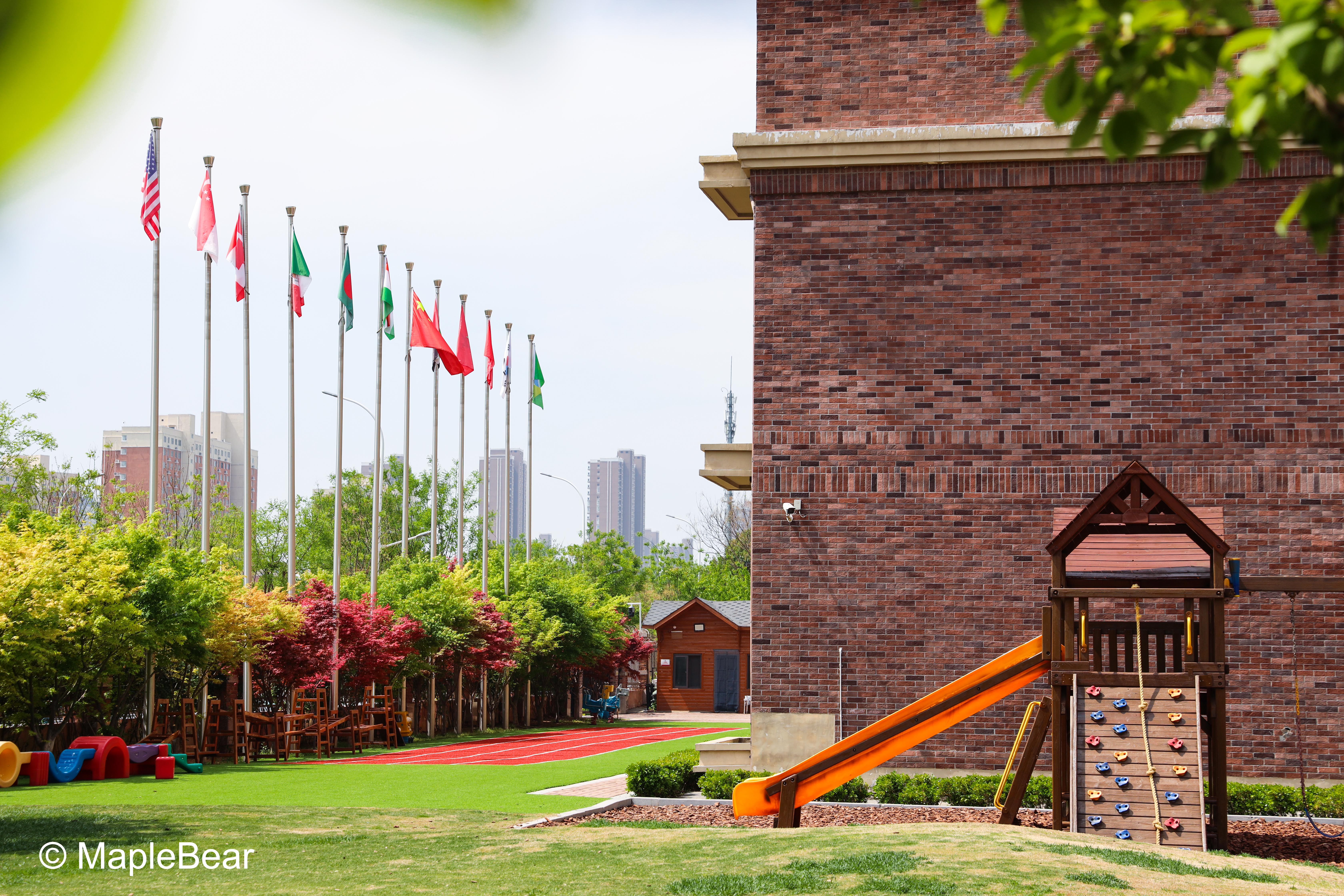 天伦庄园校区简介