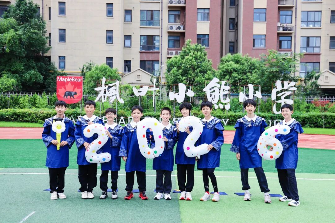 六年，让我们生命舒展成诗
